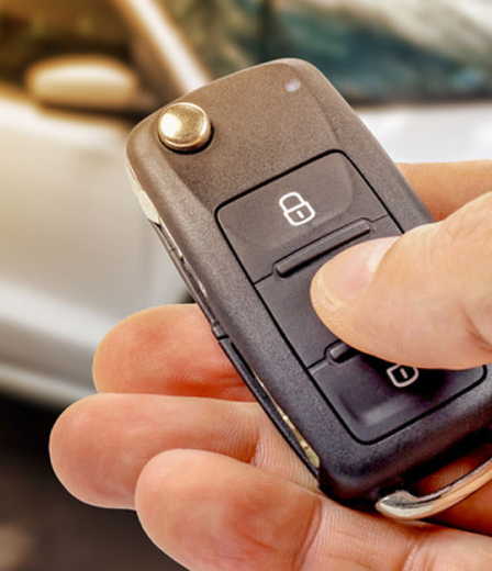 Vehicle immobiliser installation